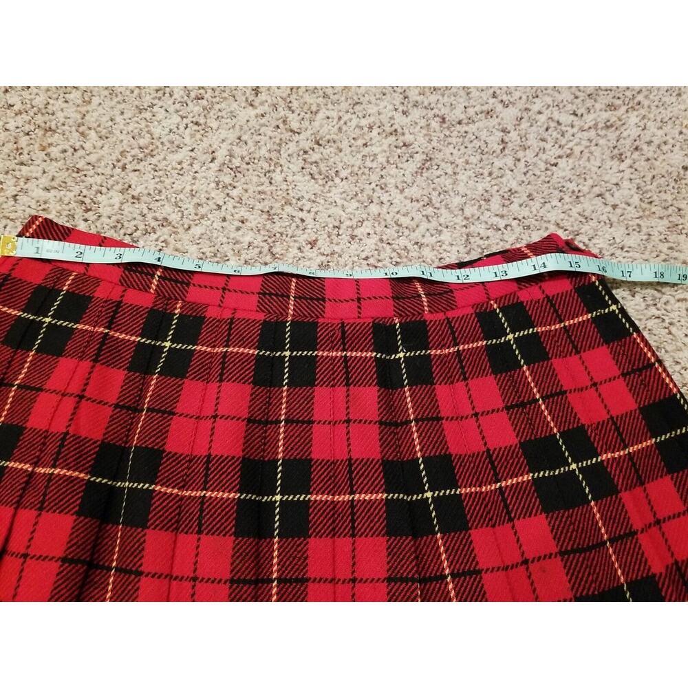 Vintage Pendleton Pleated Below‎ Knee Skirt Womens Size 14P Plaid Red Black Wool - Picture 6 of 8
